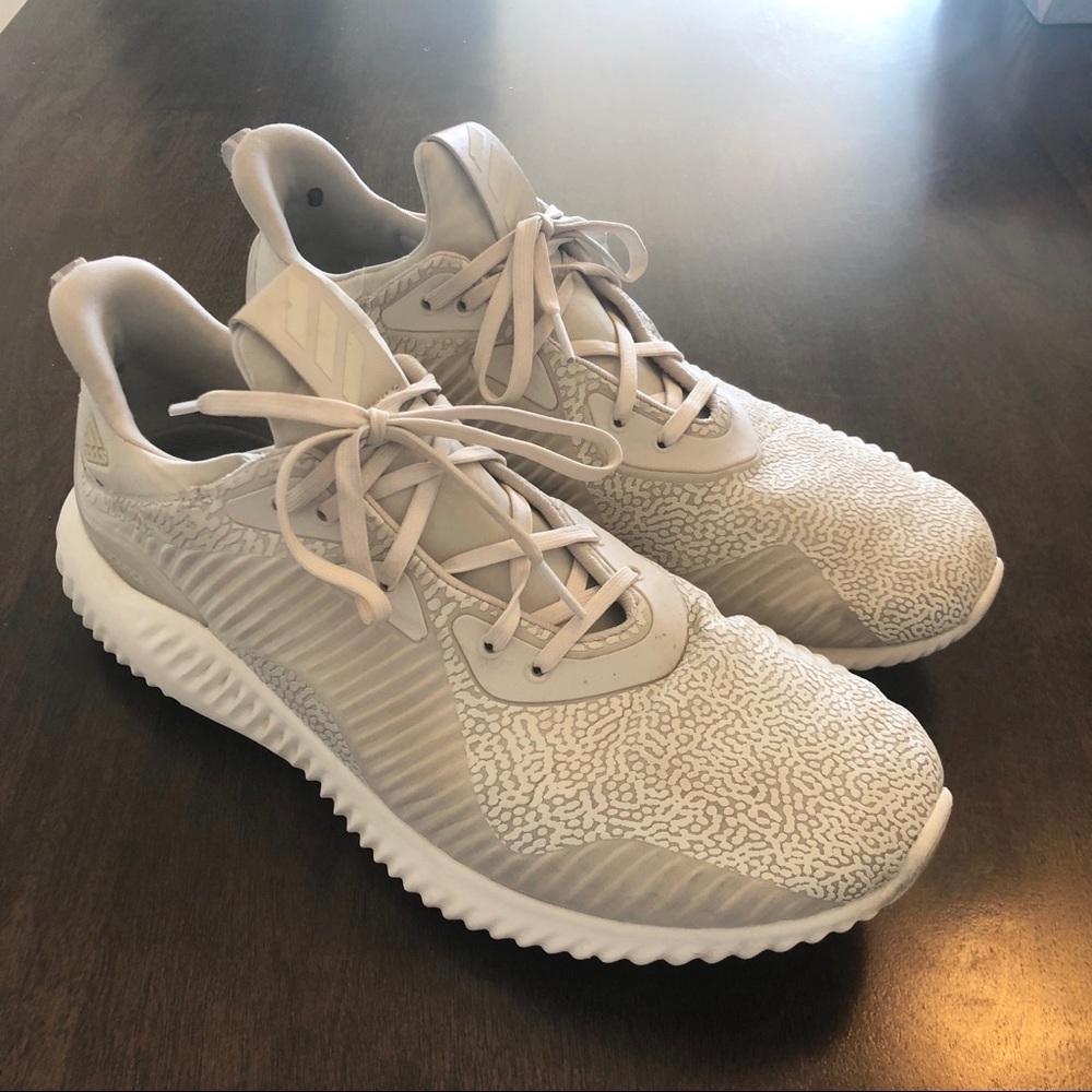 Men’s Adidas Alpha Bounce